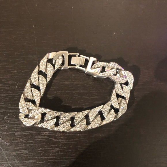 Bust Down Cuban Link Bracelet - Picture 5 of 5
